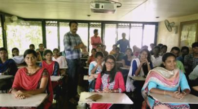 Internship/projects in noida