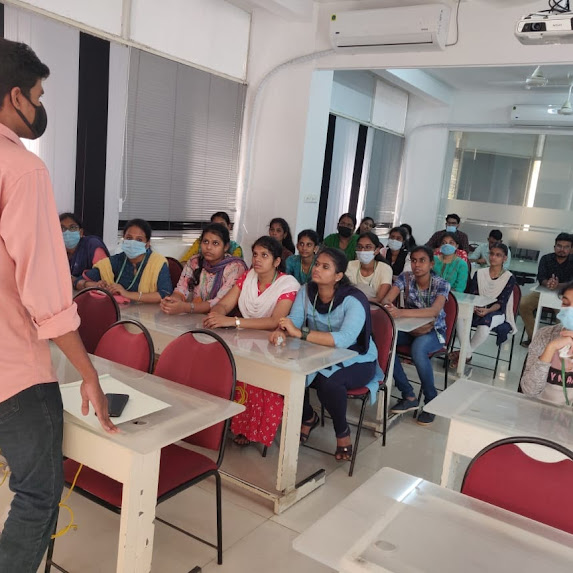 Internship/projects in ahmedabad